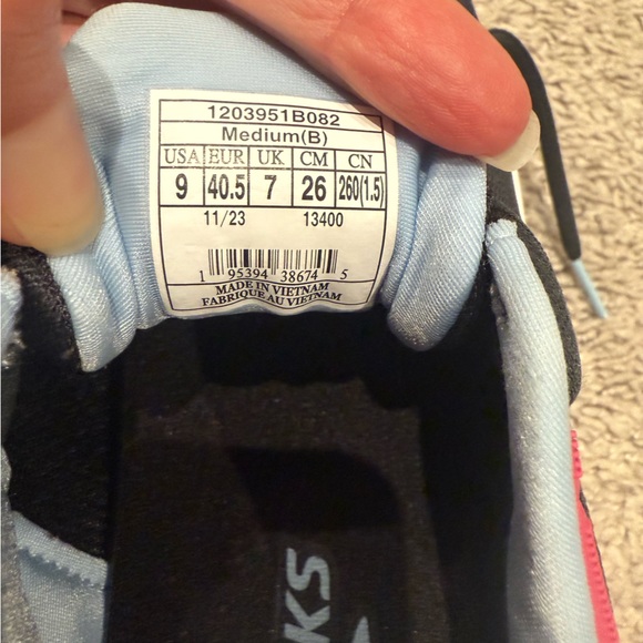 Brooks, size 9, color 082 - Ebony/Open Air/Lilac Rose - Picture 10 of 11